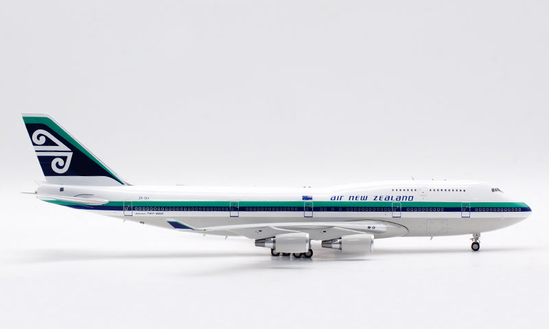 1:200 InFlight200 Air NewZealand B747-400 ZK-SUI