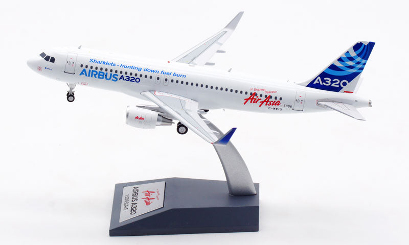 1:200 Aviation200 Airbus House Color A320 F-WWIQ