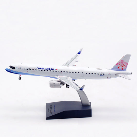 1:200 Aviation200 China Airlines Airbus A321NEO B-18102