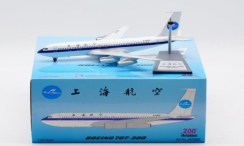 1:200 Aviation200 Shanghai Airlines B707-300 B-2425