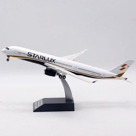 1:200 Aviation200 Starlux Airlines Airbus A350-900 B-5850