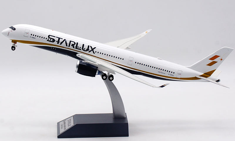 1:200 Aviation200 Starlux Airlines Airbus A350-900 B-5850