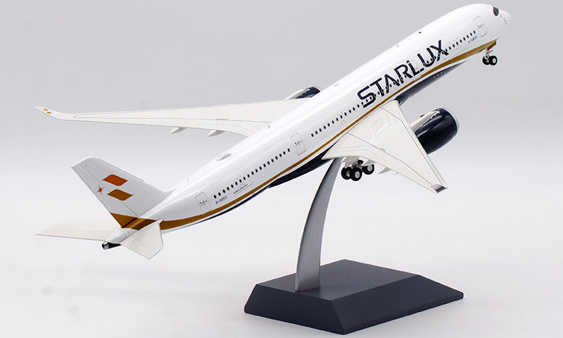 1:200 Aviation200 Starlux Airlines Airbus A350-900 B-5850