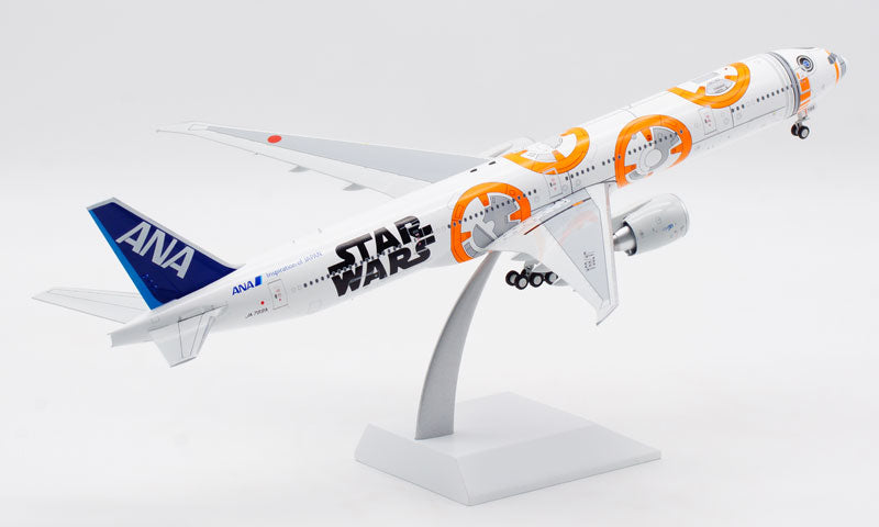 1:200 Aviation200 ANA B777-300ER JA789A "STAR WARS"