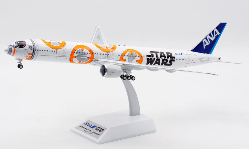 1:200 Aviation200 ANA B777-300ER JA789A "STAR WARS"