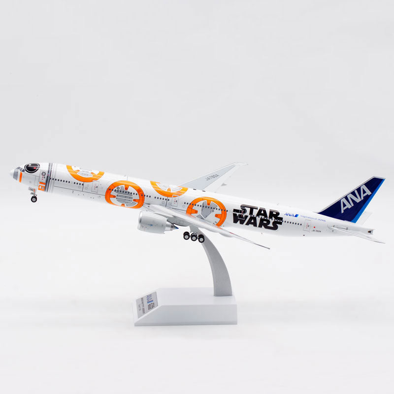 1:200 Aviation200 ANA B777-300ER JA789A "STAR WARS"