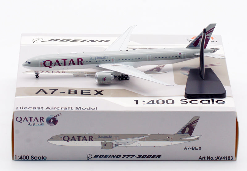 1:400 Aviation400 Qatar Airways B777-300ER A7-BEX Free Tractor+Stand