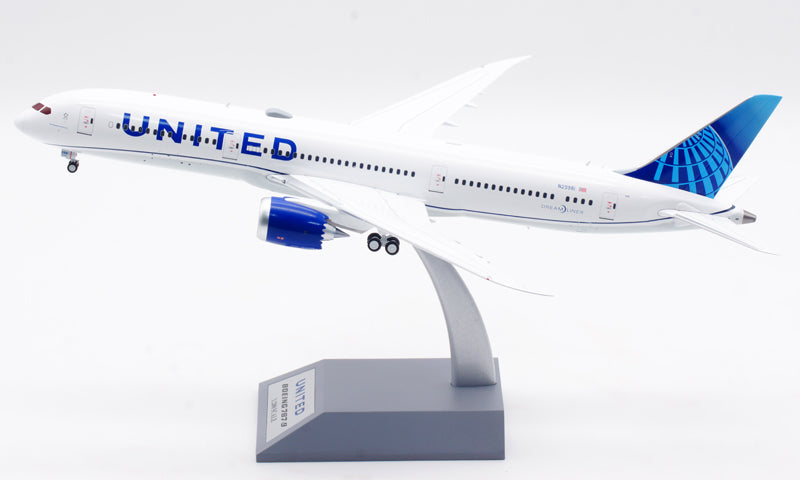 1:200 InFlight200 United Airlines B787-9 N29981