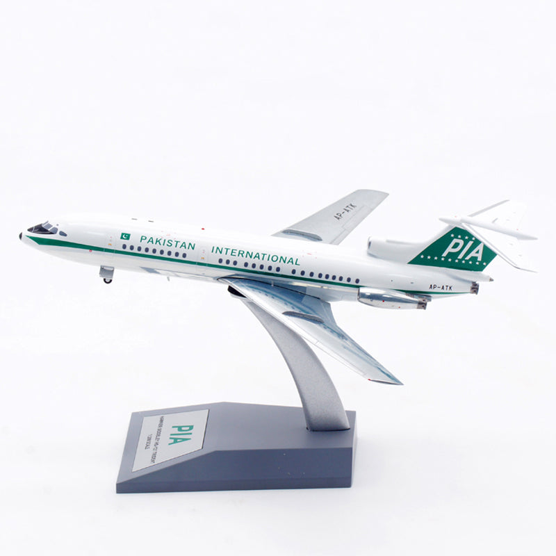 1:200 InFlight200 Pakistan International Airlines Trident 1E  AP-ATK