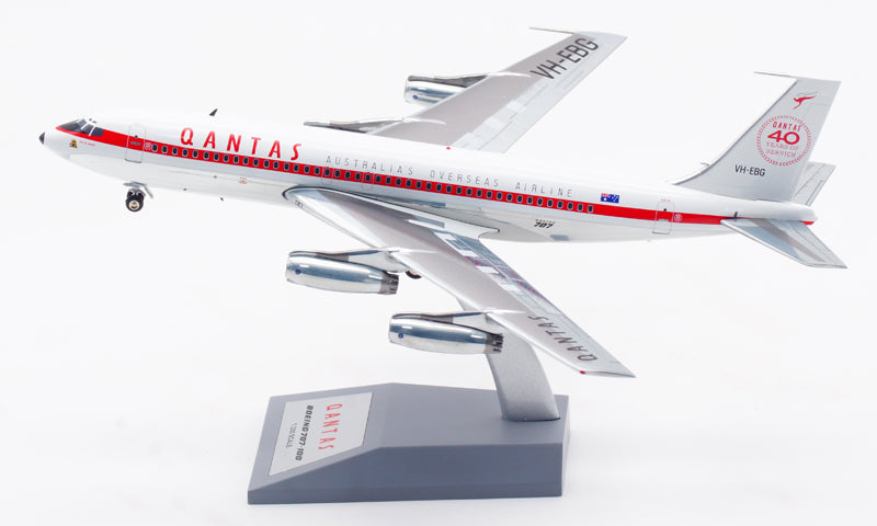 1:200 InFlight200 Qantas Airways B707-100 VH-EBG