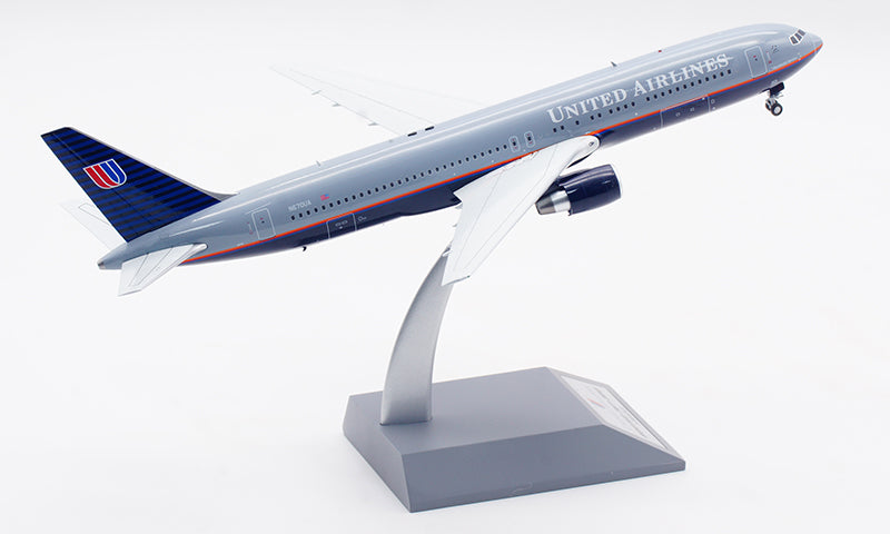 1:200 InFlight200 United Airlines B767-300 N670UA Diecast Model With Stand