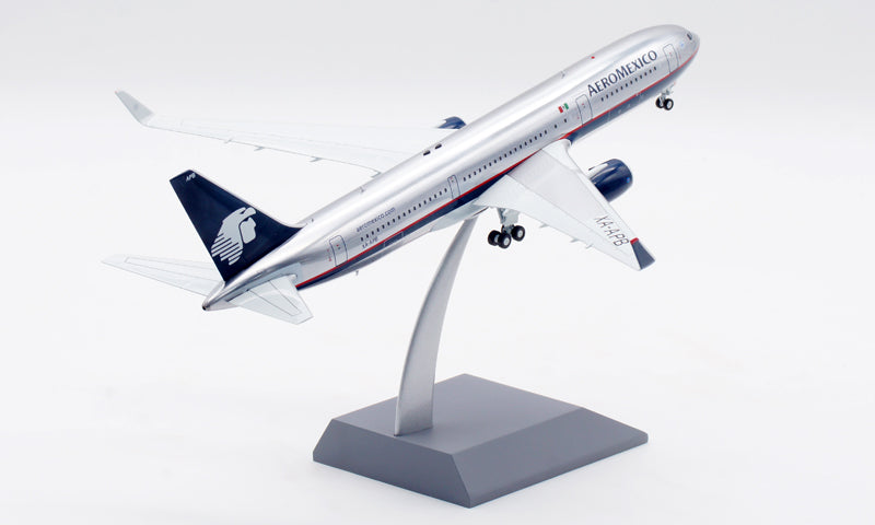 1:200 InFlight200 Areo Mexico B767-300 XA-APB Diecast Model With Stand