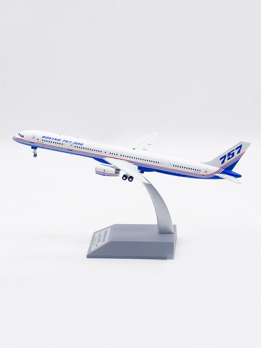 1:200 InFlight200 Boeing House Color  B757-300 N757X Aircraft Model With Stand