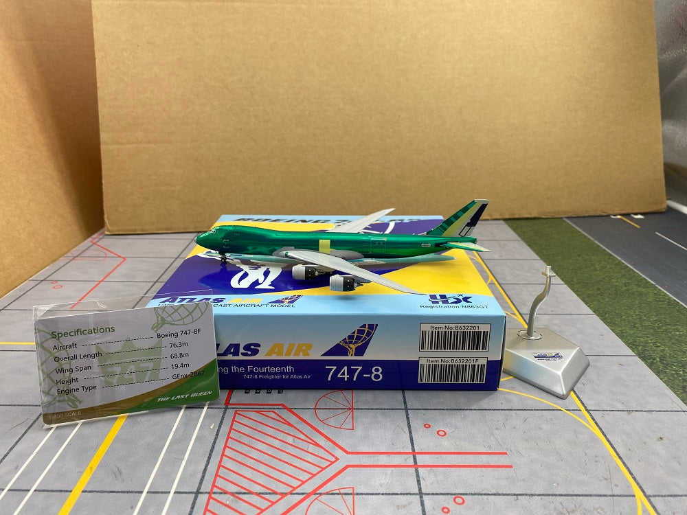 1:400 HX Model Atlas Air B747-8F N863GT "The Last Queen" Diecast Aircraft Model With Stand