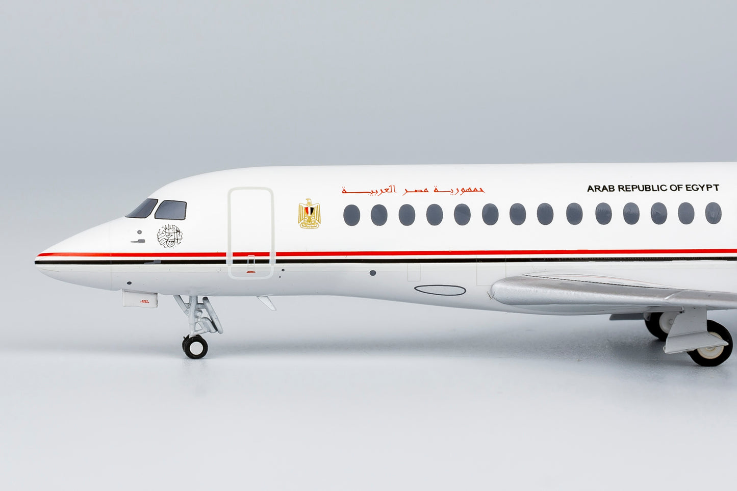 1:200 NG Models NG71019 Egyptian Gov Dassault Falcon 7X SU-BTT Aircraft Model