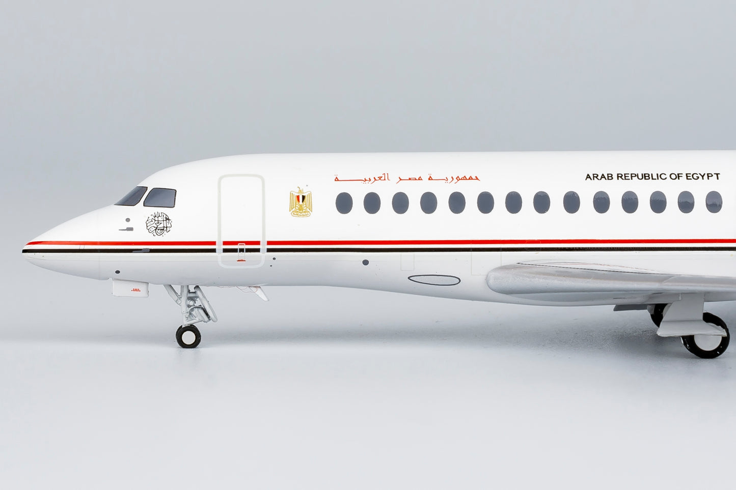 1:200 NG Models NG71020 Egyptian Gov Dassault Falcon 7X SU-BTU Aircraft Model