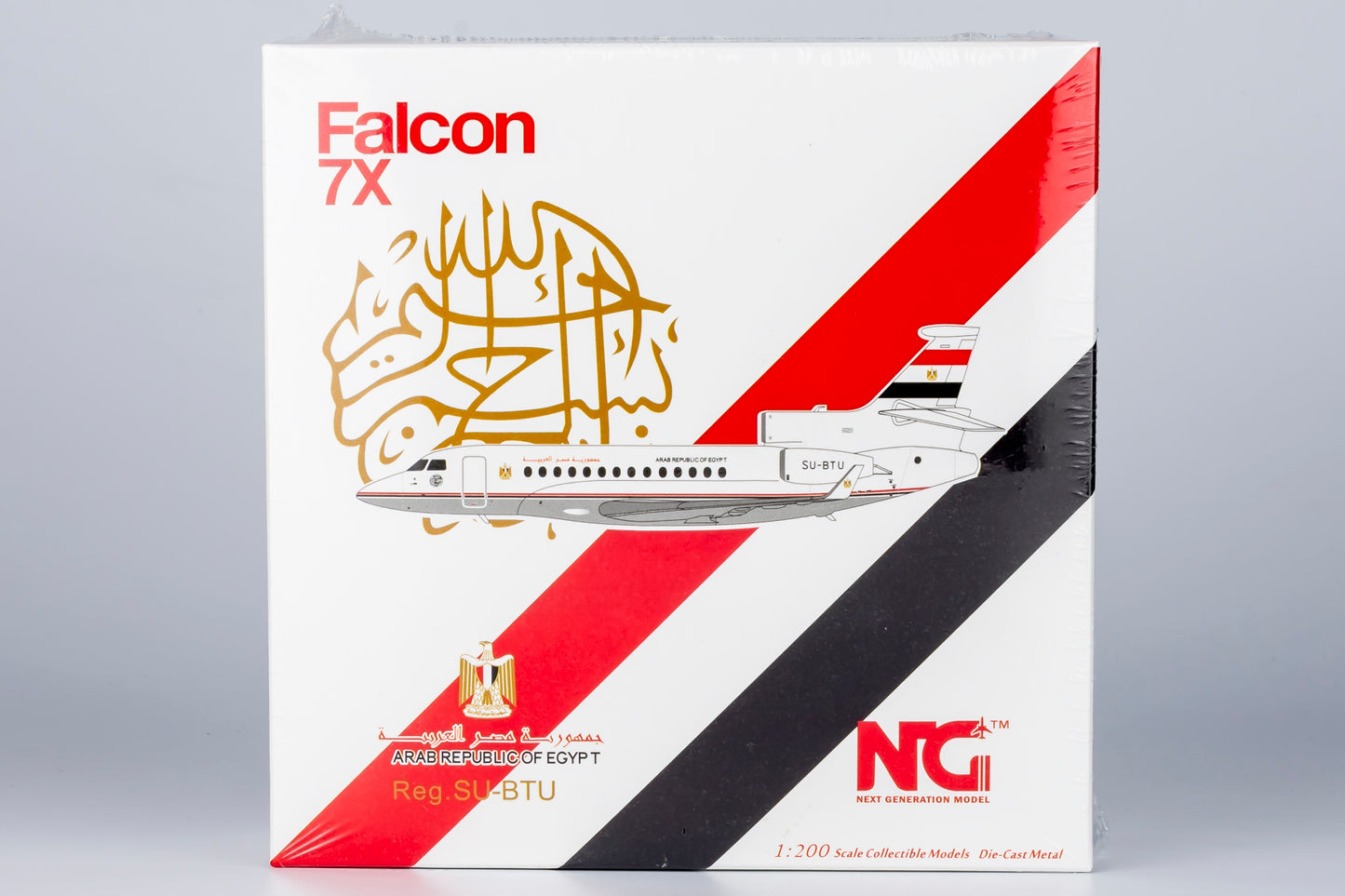 1:200 NG Models NG71020 Egyptian Gov Dassault Falcon 7X SU-BTU Aircraft Model