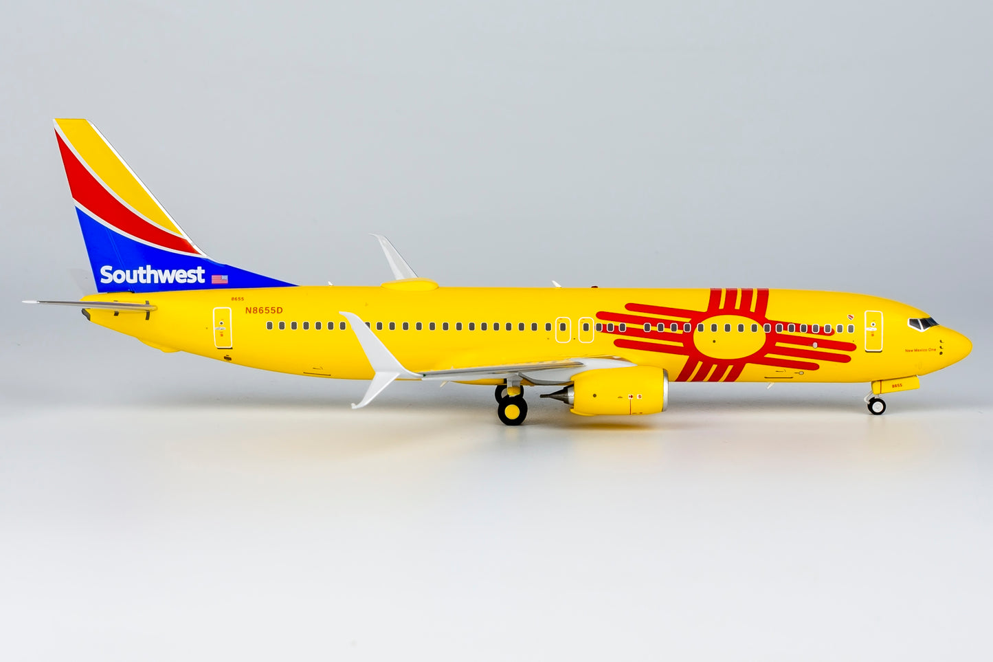 1:200 NG Models NG08003 Southwest Airlines Boeing 737-800 N8655D Aircraft Model