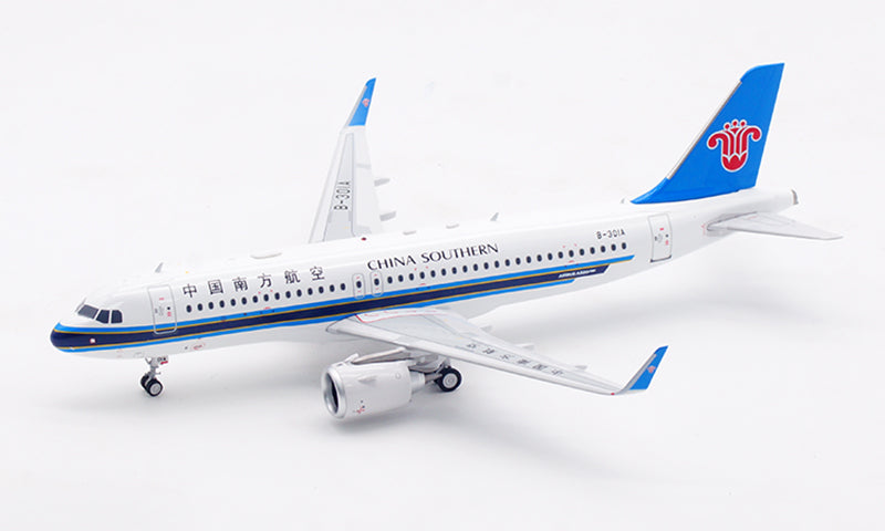 1:200 Aviation200 China Southern Airlines A320NEO B-301A Aircraft Model With Stand