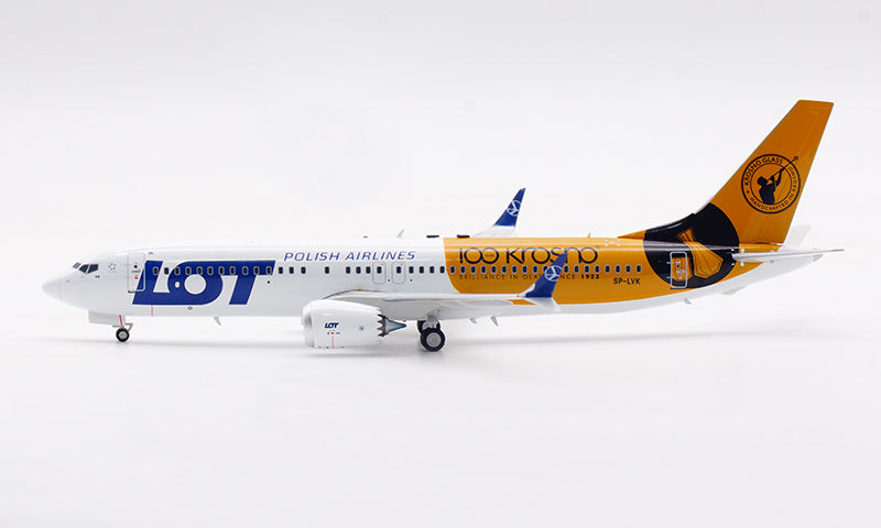 1:200 InFlight200 LOT B737-8MAX SP-LVK Aircraft Model With Stand