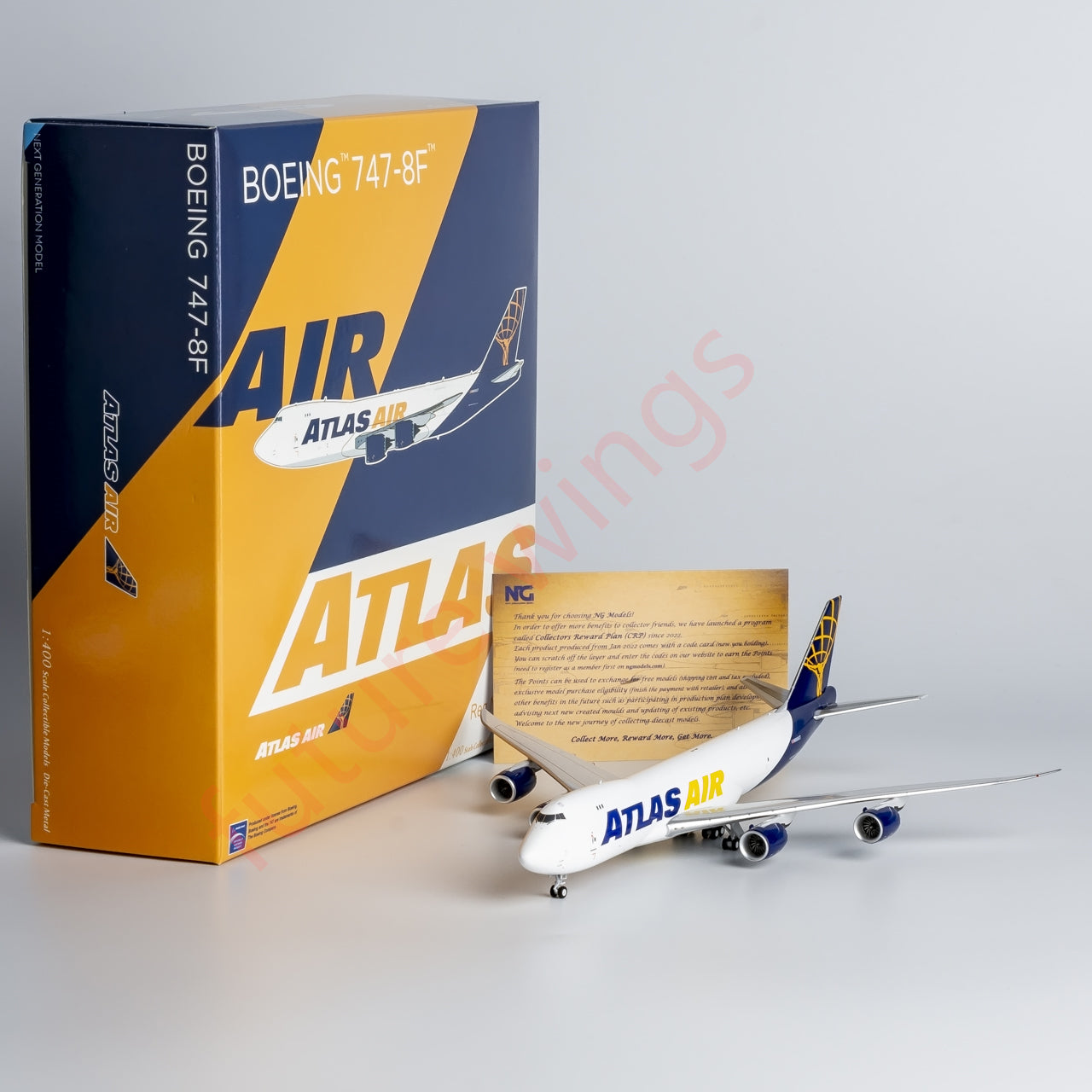 1:400 NG Models NG78023 Atlas Air Boeing 747-8F N860GT Aircraft Model+Free Tractor