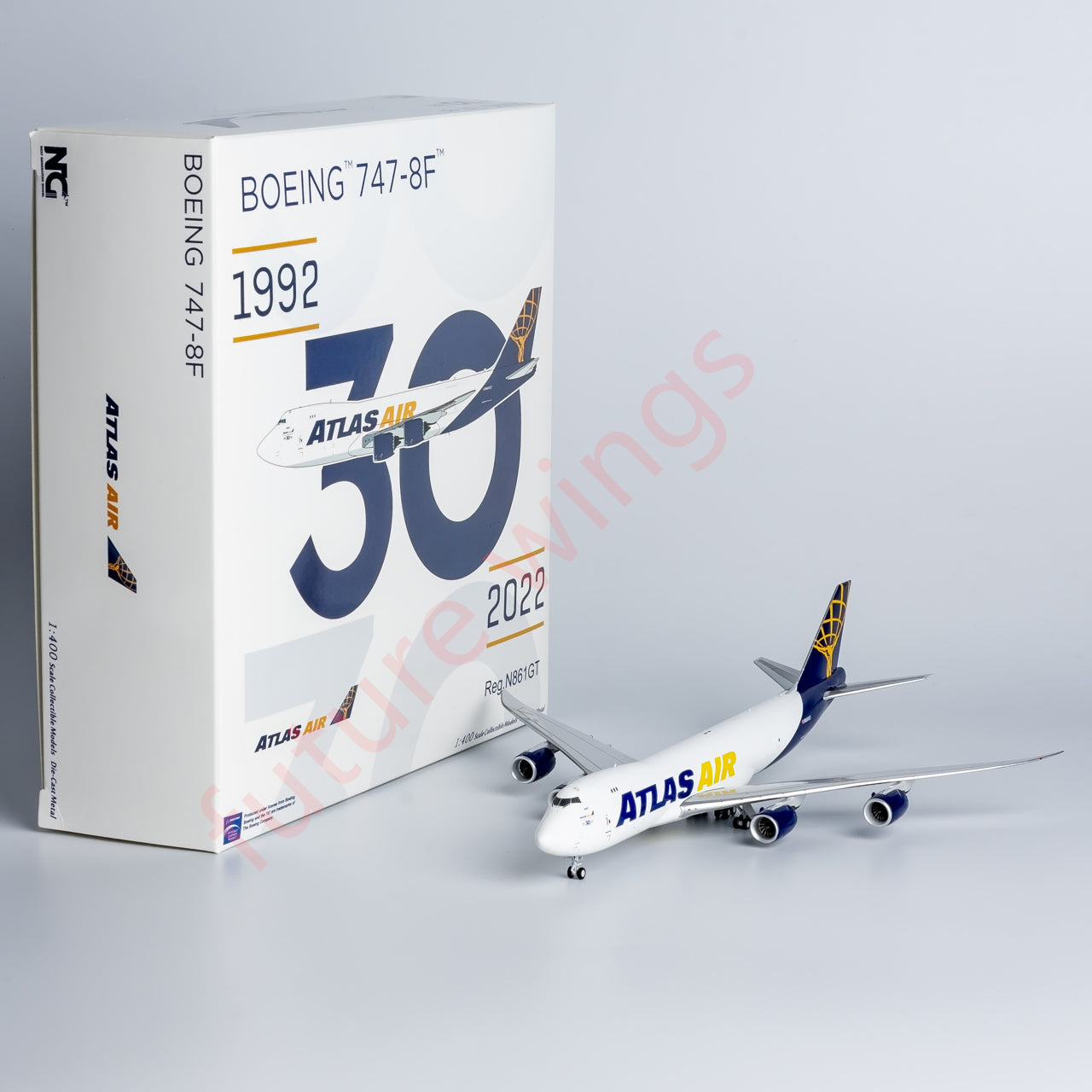 1:400 NG Models NG78022 Atlas Air Boeing 747-8F N861GT Aircraft Model+Free Tractor