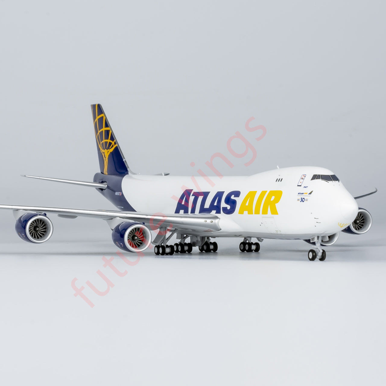 1:400 NG Models NG78022 Atlas Air Boeing 747-8F N861GT Aircraft Model+Free Tractor