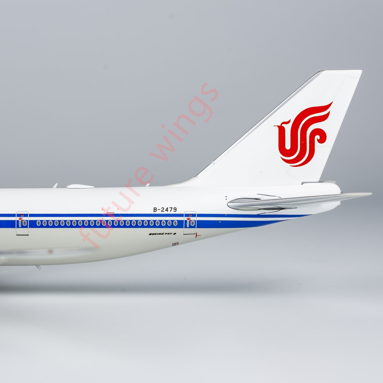 1:400 NG Models NG78030 Air China Boeing 747-8i B-2479+Free Tractor