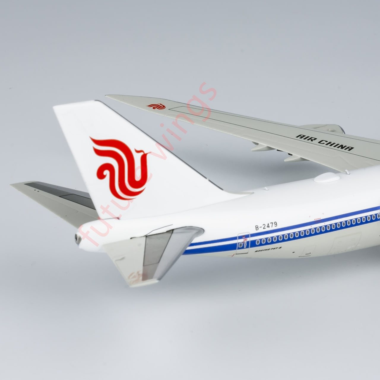 1:400 NG Models NG78030 Air China Boeing 747-8i B-2479+Free Tractor