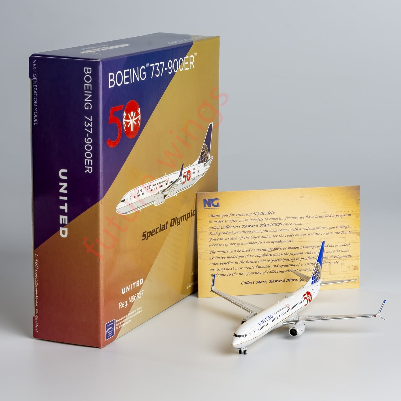 1:400 NG Models NG79015 United Airlines Boeing 737-900ER N66837 Aircraft Model+Free Tractor