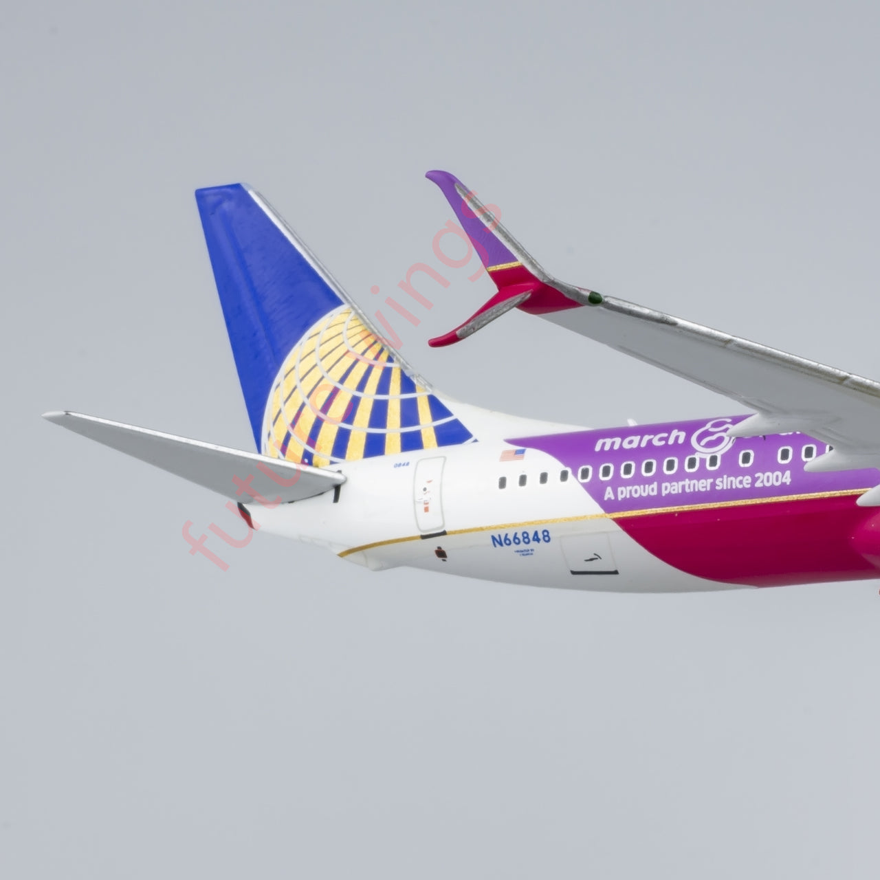 1:400 NG Models NG79013 United Airlines Boeing 737-900ER N66848 Aircraft Model+Free Tractor