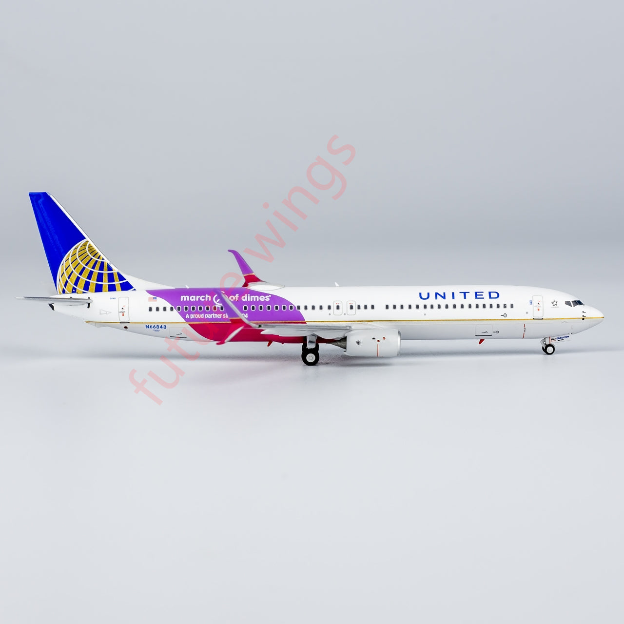 1:400 NG Models NG79013 United Airlines Boeing 737-900ER N66848 Aircraft Model+Free Tractor