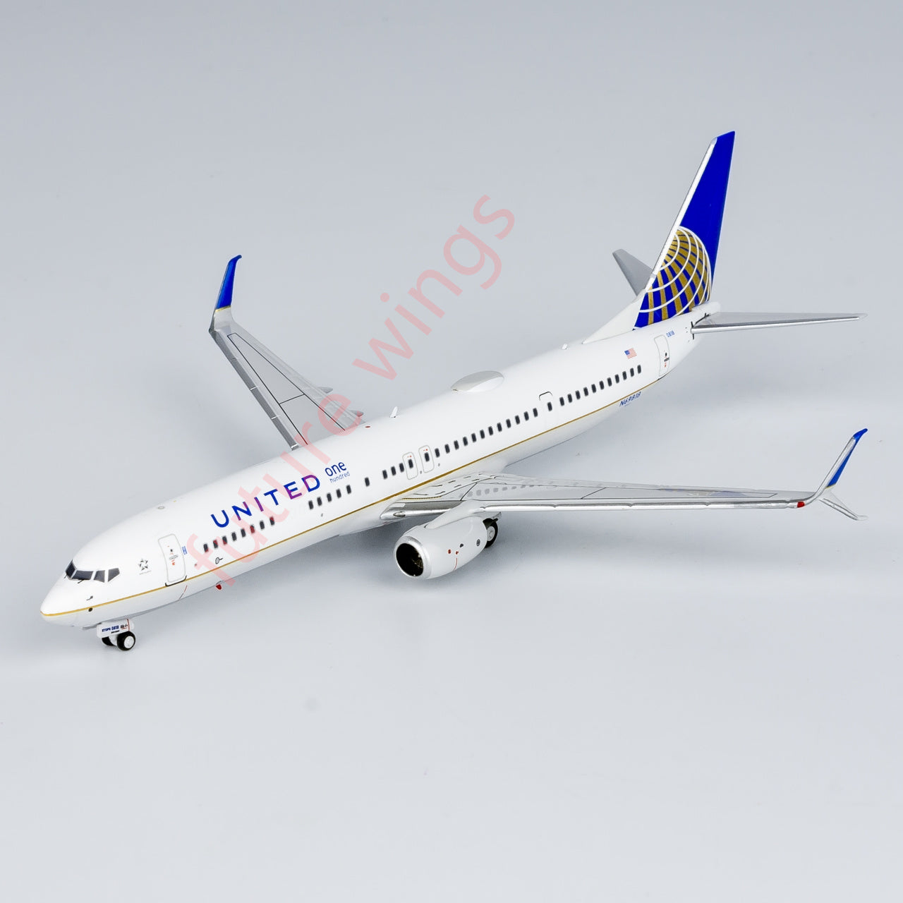 1:400 NG Models NG79012 United Airlines Boeing 737-900ER N69818 Aircraft Model+Free Tractor