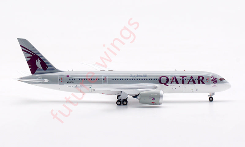 1:400 Aviation400 Qatar Airways B787-8 A7-BCB Aircraft Model Free Tractor+Stand