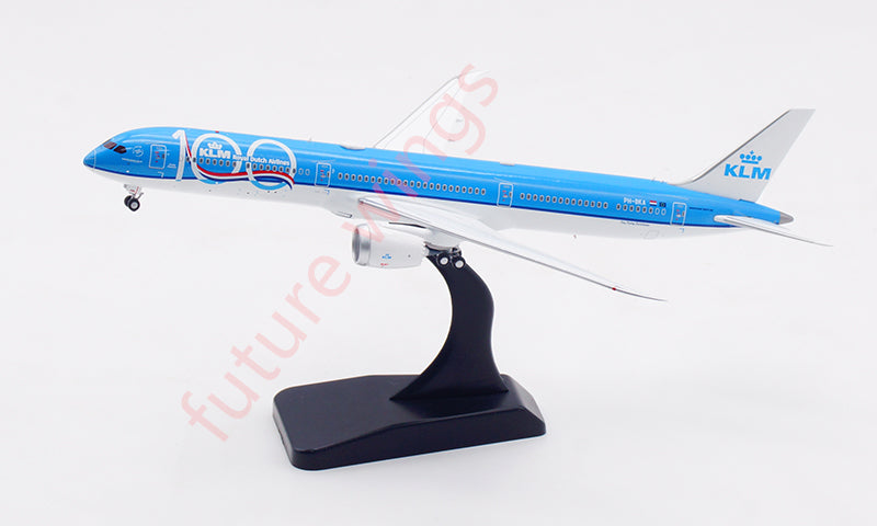 1:400 Aviation400 KLM B787-10 PH-BKA “100years” Aircraft Model Free Tractor+Stand