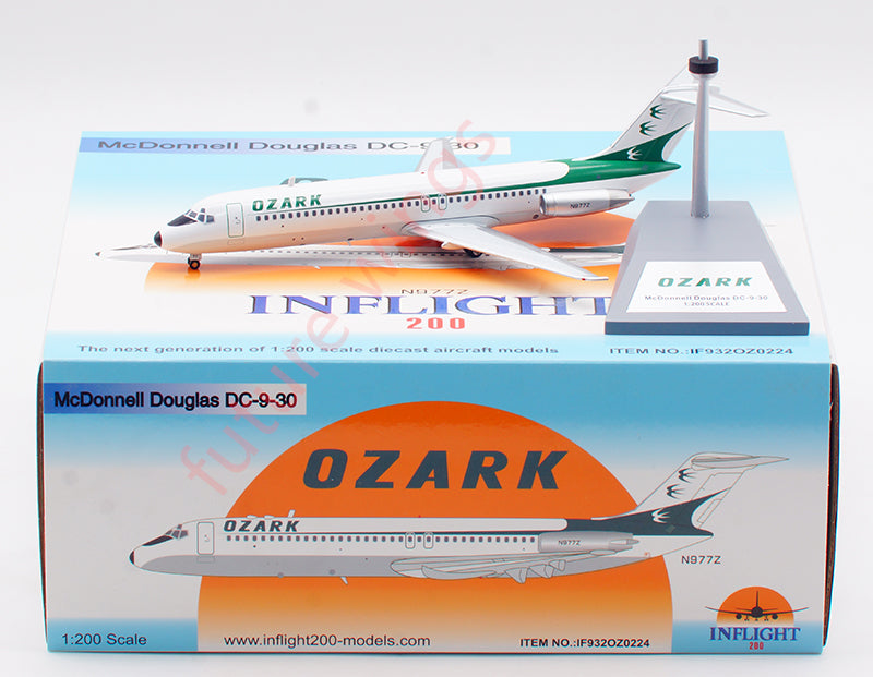 1:200 InFlight200 OZARK DC-9-30 N977Z Diecast Aircraft Model