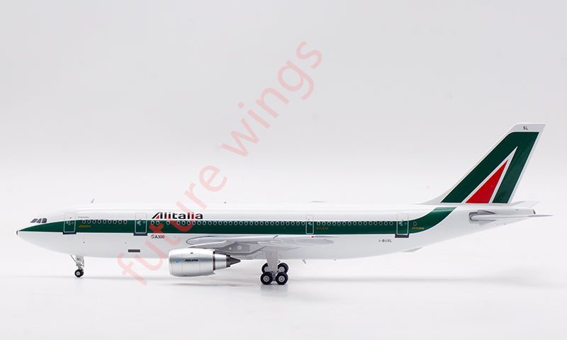 1:200 InFlight200 Alitalia Airbus A300B4 I-BUSL Diecast Aircraft Model