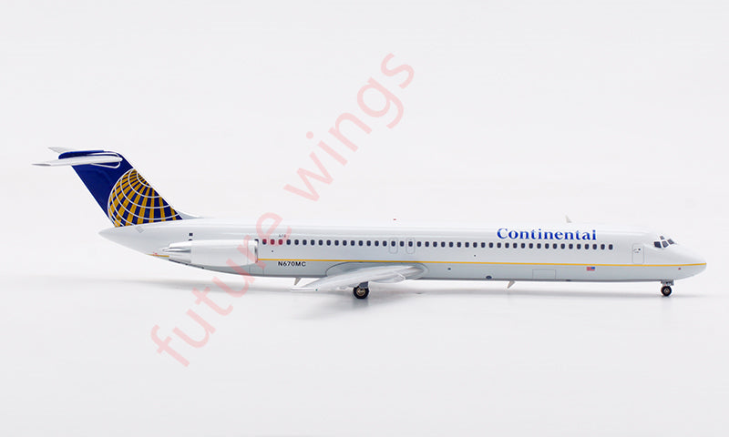 1:200 InFlight200 Continental Airlines DC-9-50 N670MC Aircraft Model With Stand