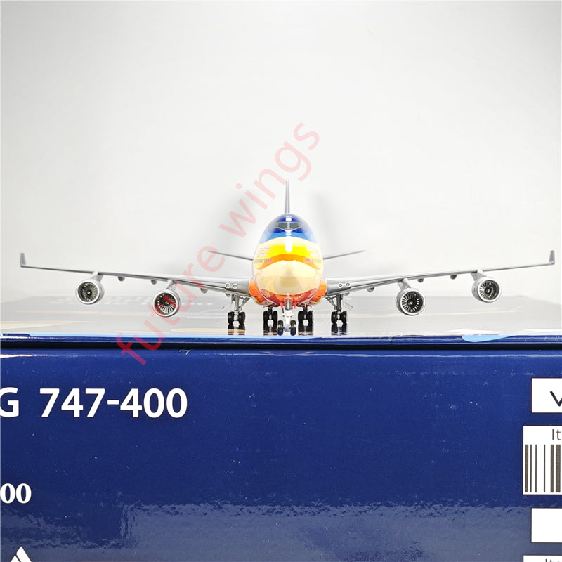 1:200 SQ Wings L2002 Singapore Airlines B747-400 9V-SPL Aircraft Model