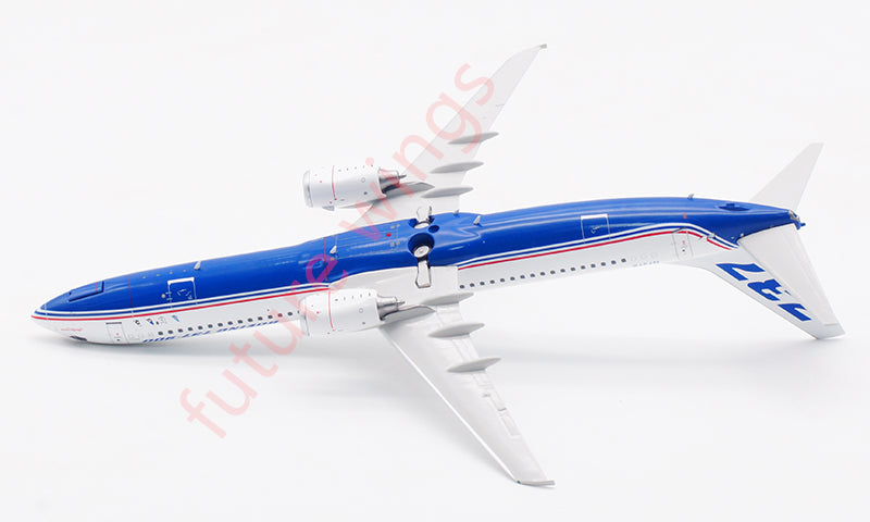 1:200 InFlight200 Boeing House Color B737-900 N737X Aircraft Model With Stand