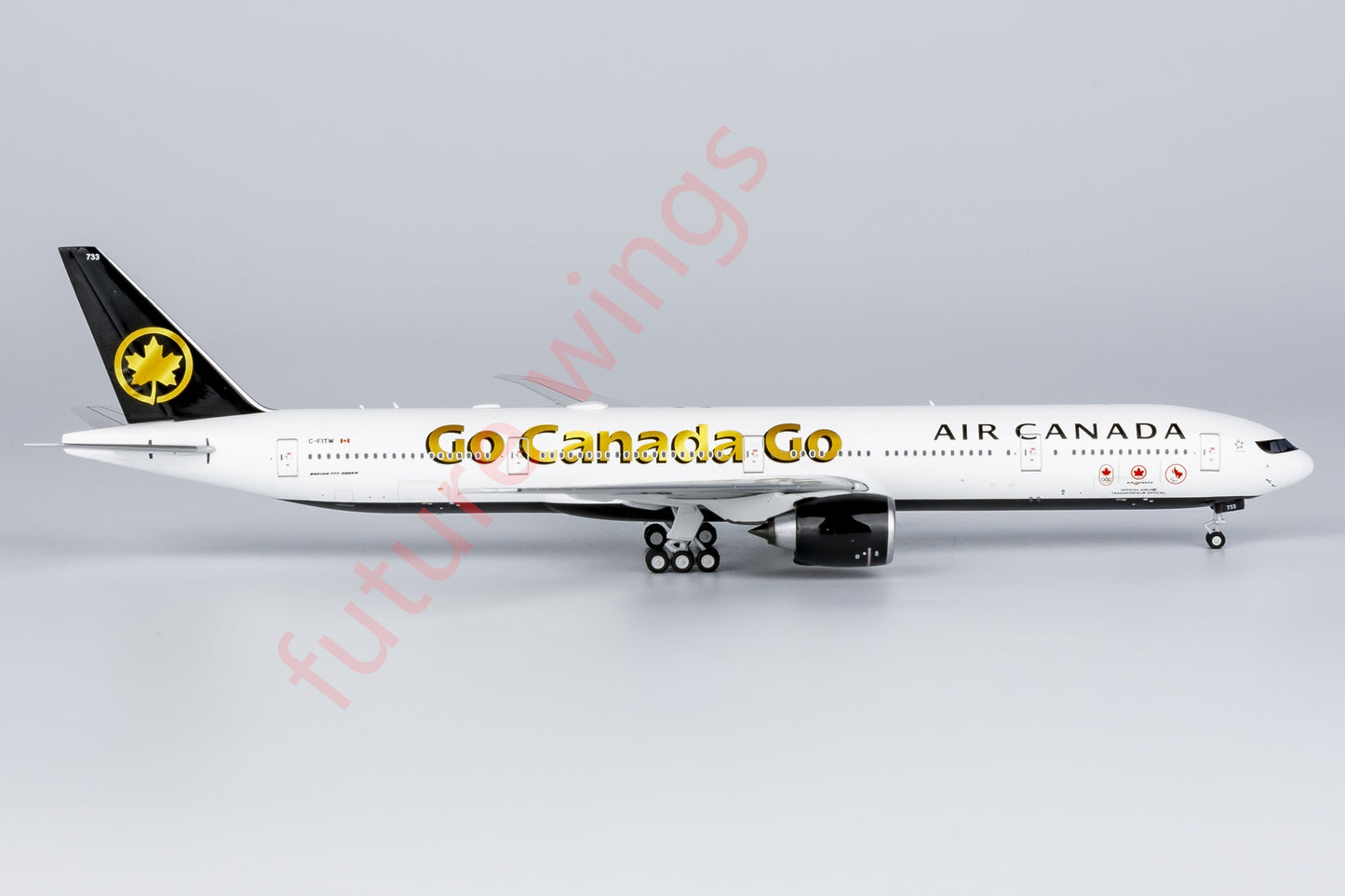 1:400 NG Models NG73057 Air Canada Boeing 777-300ER C-FITW Aircraft Model+Free Tractor