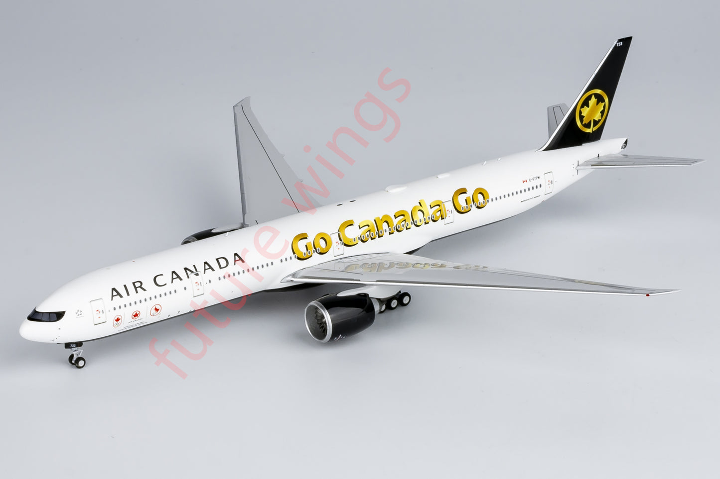 1:400 NG Models NG73057 Air Canada Boeing 777-300ER C-FITW Aircraft Model+Free Tractor