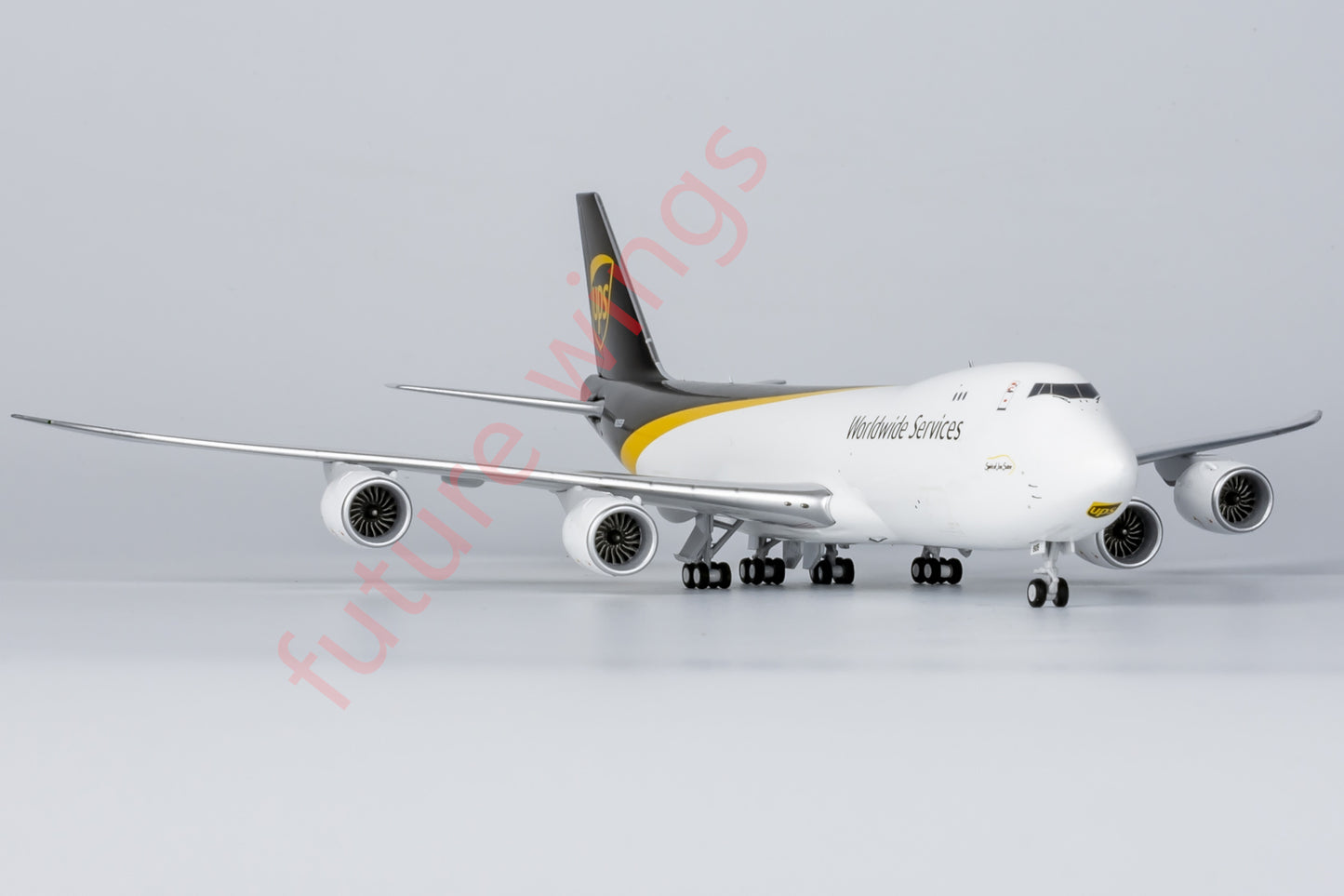 1:400 NG Models NG78026 UPS Boeing 747-8F N605UP Aircraft Model+Free Tractor