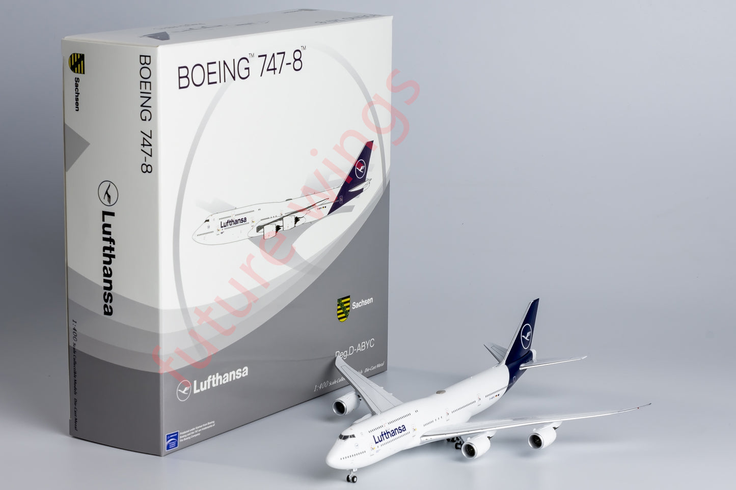 1:400 NG Models NG78028 Lufthansa Airlines Boeing 747-8  D-ABYC Aircraft Model+Free Tractor