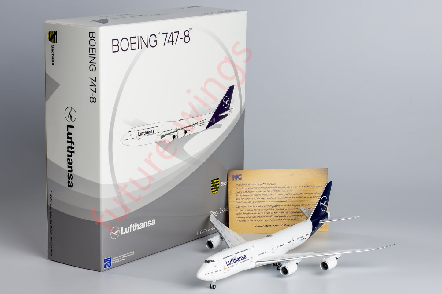 1:400 NG Models NG78028 Lufthansa Airlines Boeing 747-8  D-ABYC Aircraft Model+Free Tractor