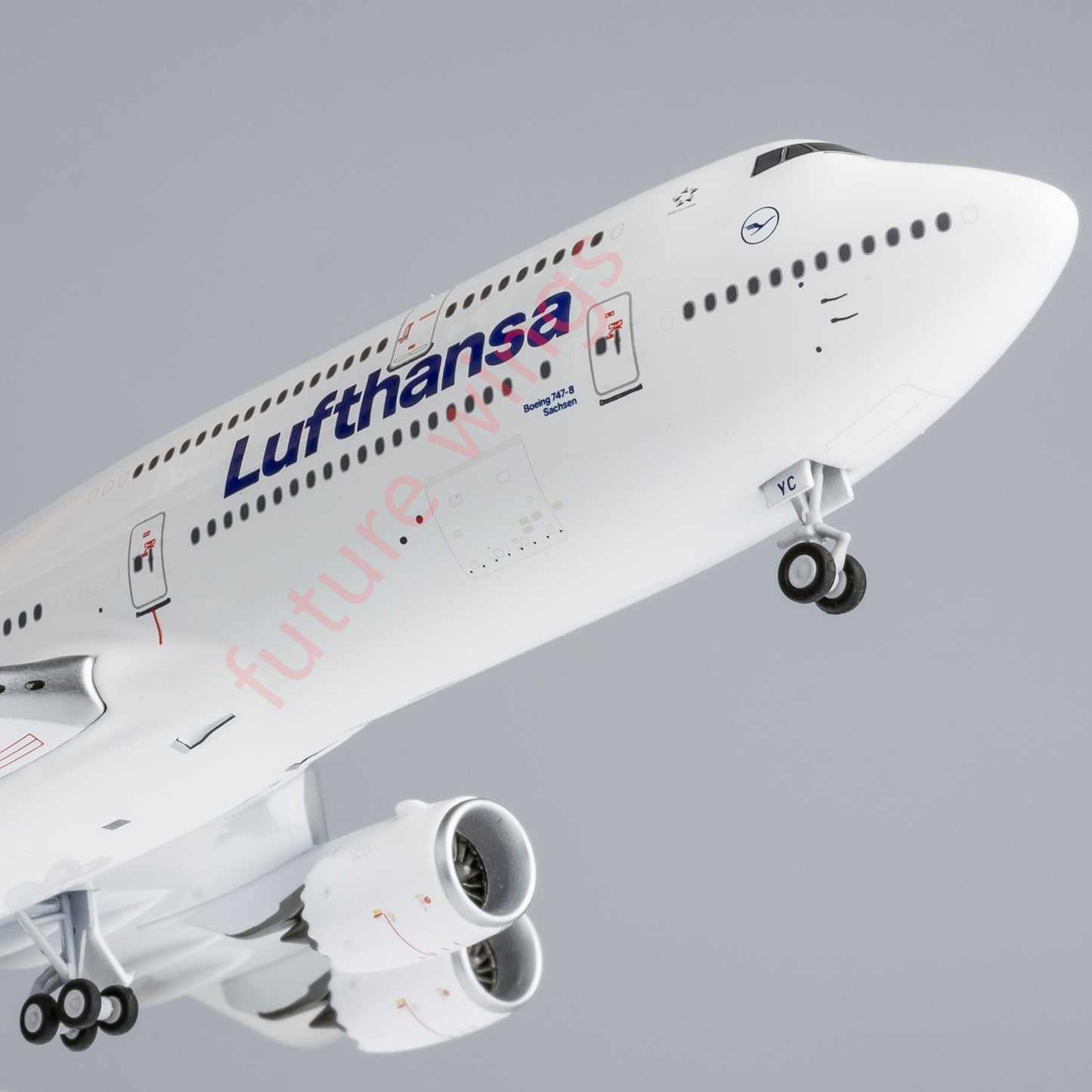 1:400 NG Models NG78028 Lufthansa Airlines Boeing 747-8  D-ABYC Aircraft Model+Free Tractor