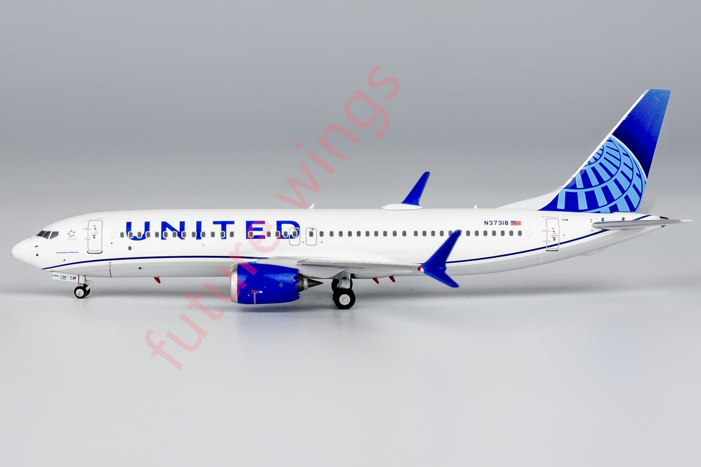 1:400 NG Models NG88037 United Airlines B737 MAX8 N37318 Aircraft Model+Free Tractor