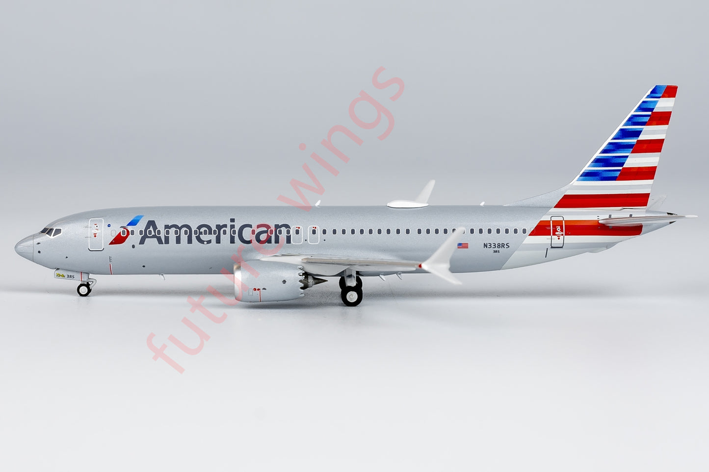 1:400 NG Models NG88033 American Airlines B737 MAX8 N338RS Aircraft Model+Free Tractor