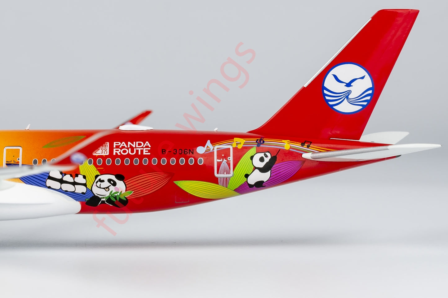 1:400 NG Models NG39080 SiChuan Airlines A350-900 B-306N Aircraft Model+Free Tractor