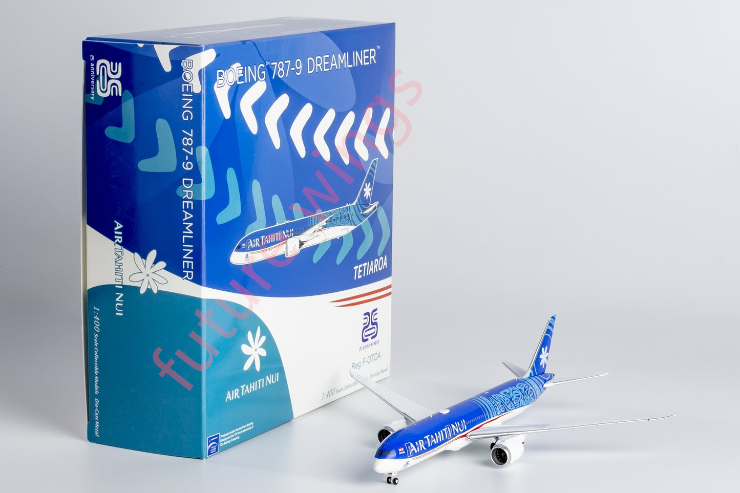 1:400 NG Models NG55125 Air Tahiti Nui B787-9 F-OVAA "25years" Aircraft Model+Free Tractor